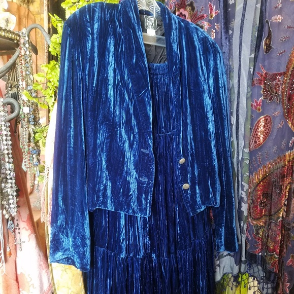 Martin McCrea Velvet Jacket and Shirt - Picture 1 of 6